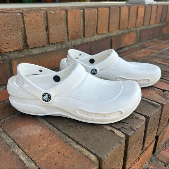 CROCS 🐊 Men’s size 6 Women’s size 8 Bright  White Slip On Shoes - Picture 7 of 16